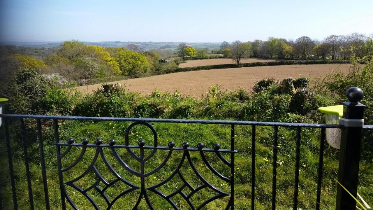 Beautiful 3-Bed Cottage In Cornwall Callington Exteriör bild