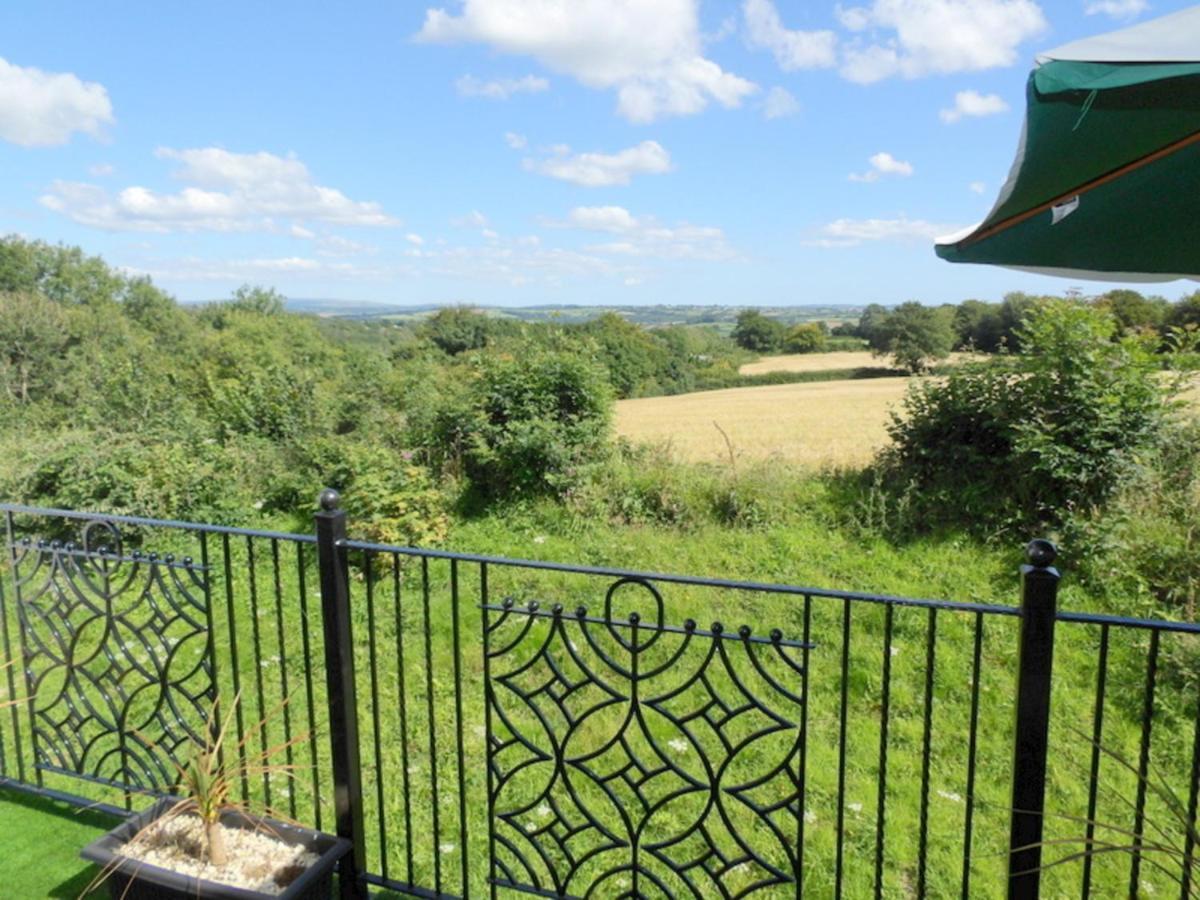 Beautiful 3-Bed Cottage In Cornwall Callington Exteriör bild
